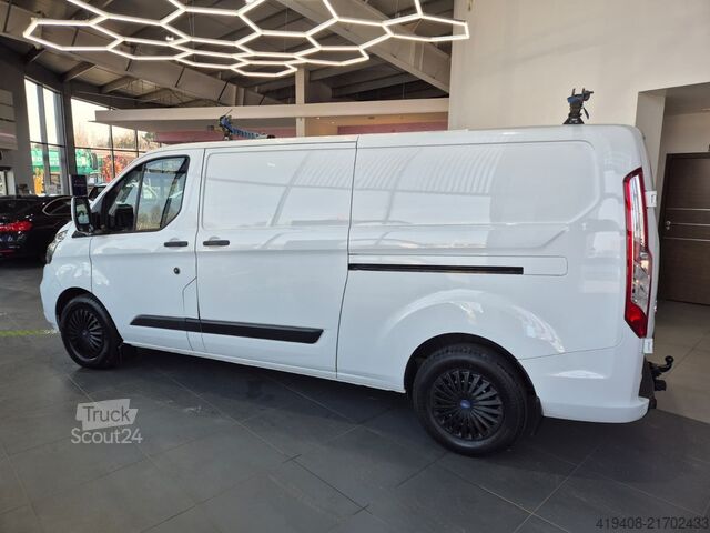 Dubă de livrări Ford Transit Custom 300 / 2.0 TDCi AUTOMAT
