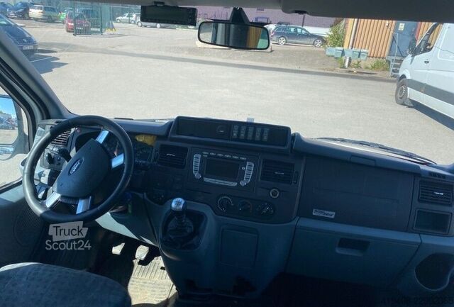 Preprava pasažierov Ford Transit 2.2 TDCi 330 - 9 SEATS