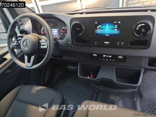 Lane Keeping Assist Android auto Apple CarPlay Mercedes Sprinter 515 CDI Automaat 1000kg Laadklep Dubbe...