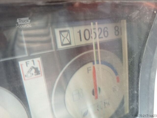 Sloopexcavator Hitachi ZX350LC-3 with standard earth boom and long-front boom