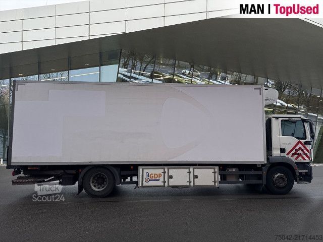 Caminhão para fins especiais MAN TGM 18.320 4X2 BL