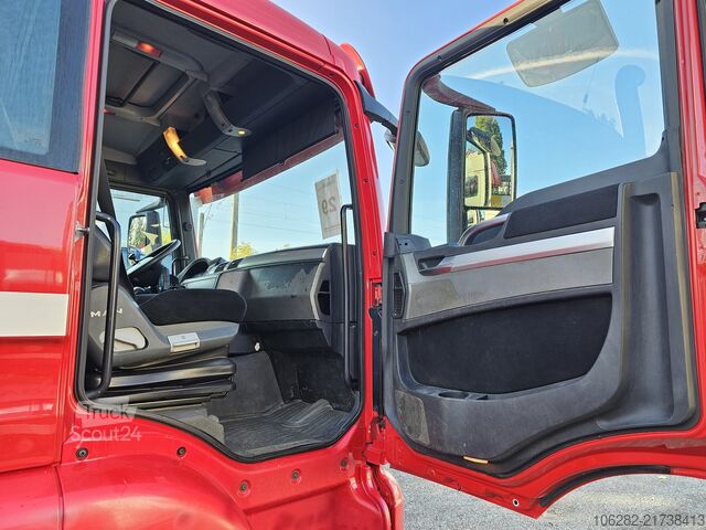 šasija kamiona MAN TGS 35.440 8X4-4BL Lift+Lenk Manual PTO