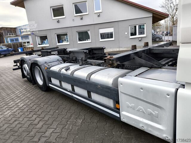 Fahrgestell mit Fahrerhaus MAN TGX 26.440