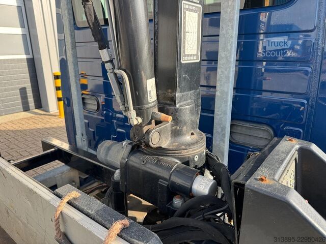 Sunkvežimis su platforma ir kranu VW Crafter, Doka, Crane HIAB T023- 3, Only 36.000 Km