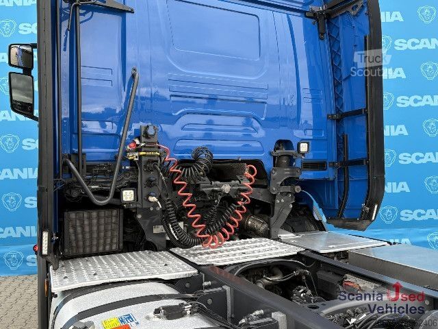 Стандартный седельный тягач Scania R 420 A4x2LA DIFF-L RETARDER PARK AIRCO VECTO 3