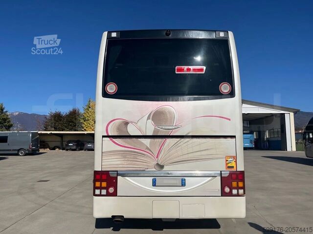 Autobús interurbano Van Hool Astronef