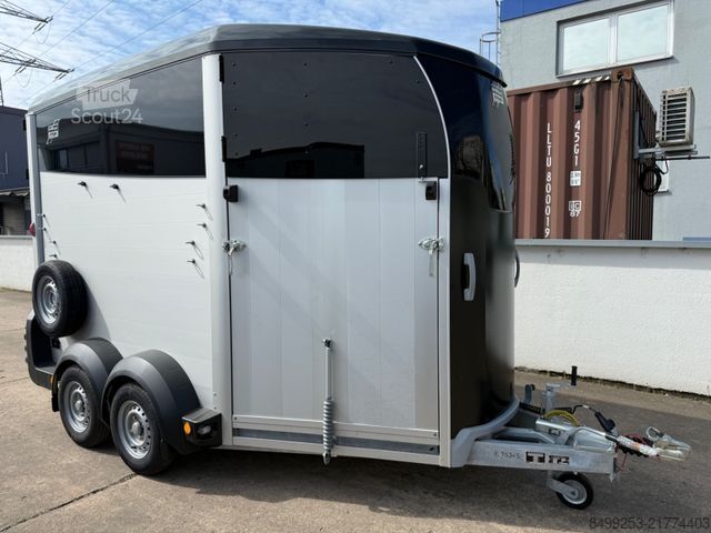 Zirgu pārvadāšanas piekabe IFOR WILLIAMS HBX511- BLACK