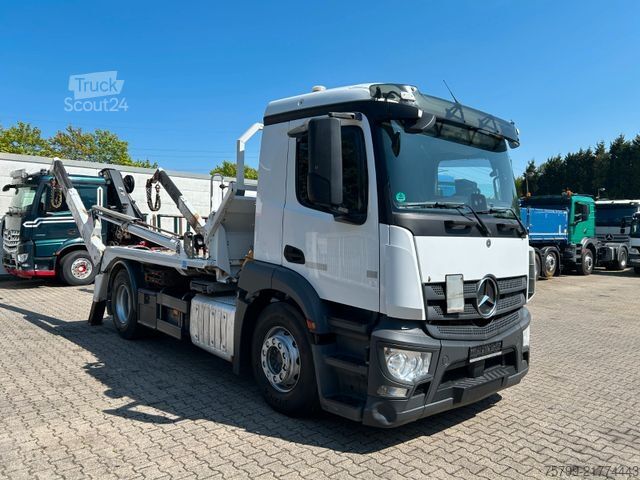 Billenőplatós teherautó MERCEDES-BENZ 1836 Meiller Absetzer 4x2