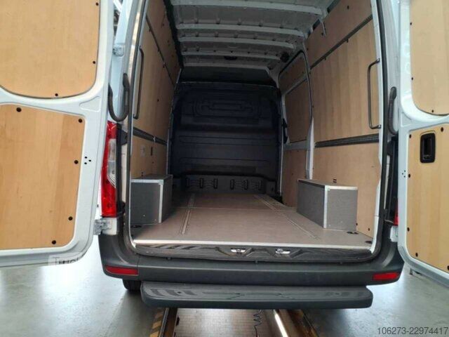 Fourgon Mercedes-Benz Sprinter 317 CDI,L2H2,Automatik,Kamera,Navi