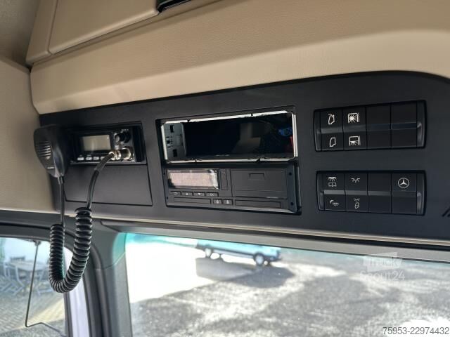 Trattore stradale volumetrico Mercedes-Benz 1853 LSNRL Actros BigSpace Retarder Lowliner