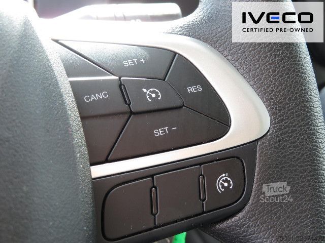 Vrachtwagen met bakwagen IVECO Daily 70C18HA8/P Koffer/LBW, Klima, NL 3228kg