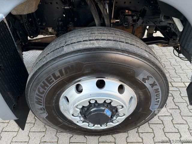 Standardowy ciągnik siodłowy MAN TGS 18.440 4x4H Eur 5 Sattelzugmaschine