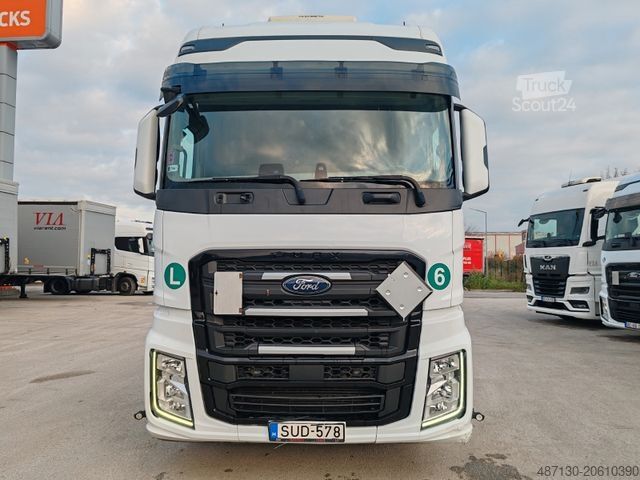 Cap tractor voluminos FORD F-MAX 500 mega