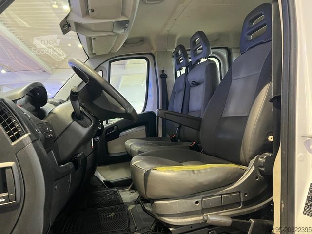 Pick-up dodávka FIAT Ducato 2,3 HDI DoKa Pritsche *Garantie*7-Sitzer*