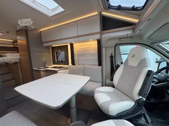 Camper semintegrato DETHLEFFS Just Camp Teilintegriert T 7052 EBL Modell 2026