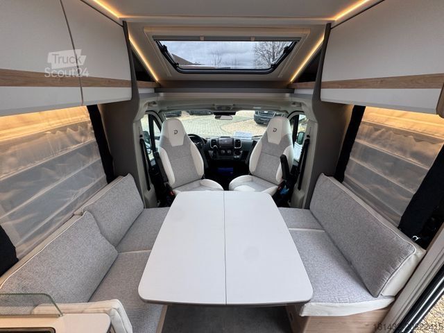 Camper semintegrato DETHLEFFS Just Camp Teilintegriert T 7052 EBL Modell 2026