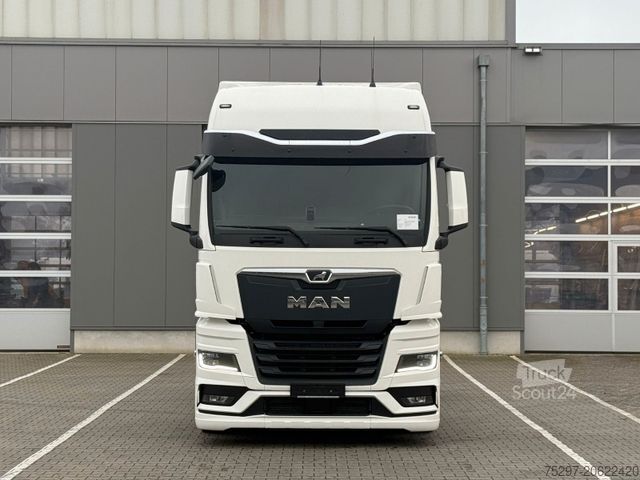 Standard SZM MAN TGX 18.520 LL SU D30 Retarder PTO & Hubsattel*