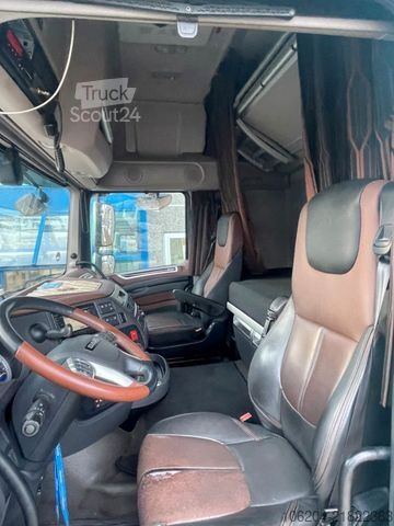 Standartinis vilkikas DAF XF 530 4x2