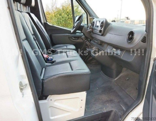Autoutilitară frigorifică MERCEDES-BENZ Sprinter 516 /Frigo Cool Thermo King /load2,4ton