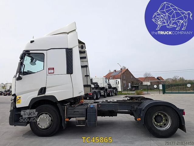 Standard-SZM Renault T 440