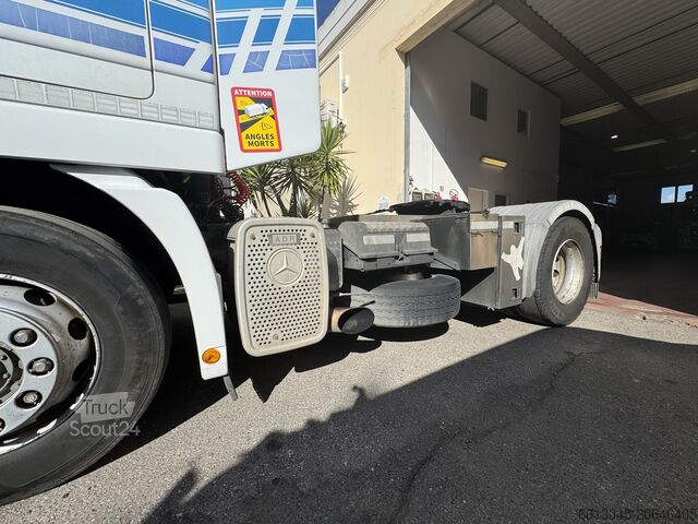 Tractora de carretera estándar Mercedes-Benz ACTROS 1850 V8