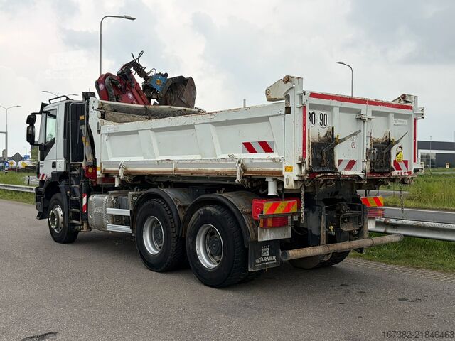 Tipper med kran Iveco TRAKKER AD260T360 6x4