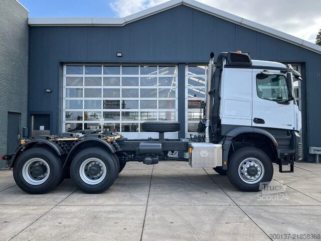 Carga pesada Mercedes-Benz Arocs 4058 AS 6x6 Tractor Head 180T Push Pull E...