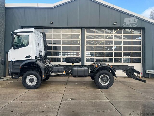 Chassis com cabina Mercedes-Benz Arocs 1736 AK 4x4 Chassis Cabin