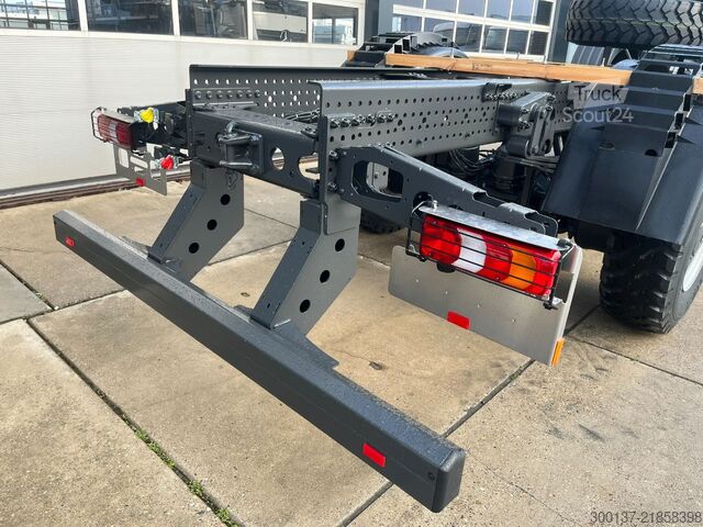 Chassis com cabina Mercedes-Benz Arocs 1736 AK 4x4 Chassis Cabin