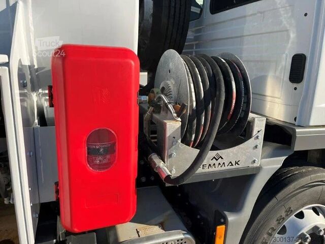 Cisternu kravas automašīna Mercedes-Benz Atego 1418 4x2 Fuel Tank Truck