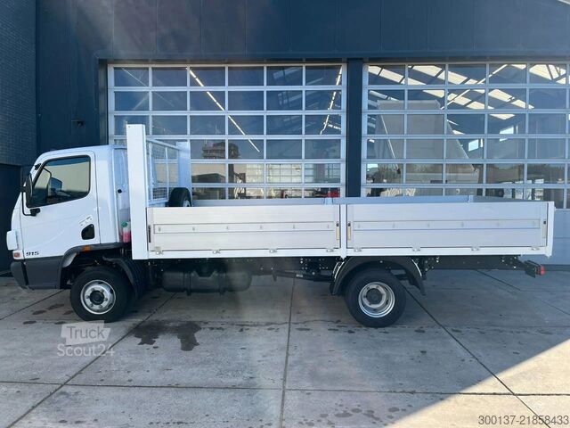 Platformas piekabe Mercedes-Benz Accelo 915 4x2 Flatbed with Dropsides