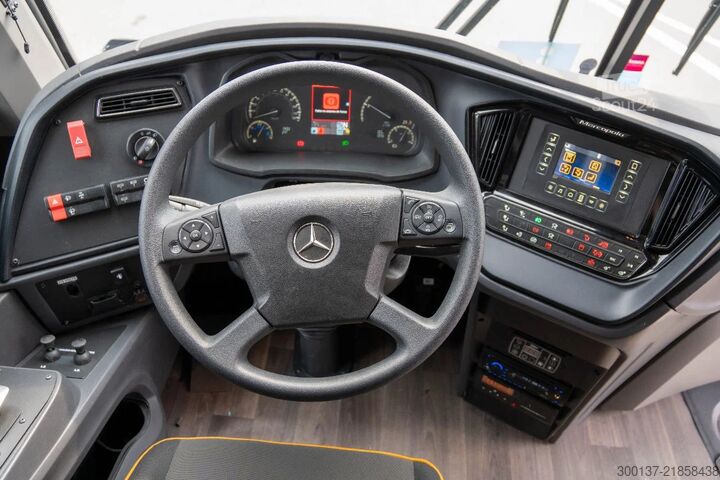 Autobus Mercedes-Benz RS Marcopolo G8 Viaggio 1050 Passenge...