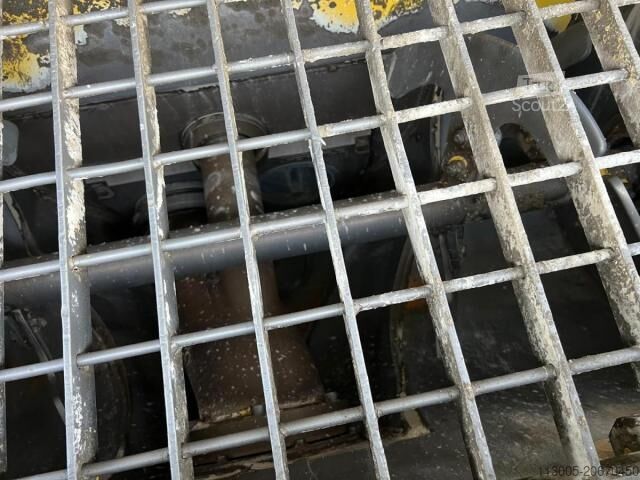 Betonpumpen-LKW Iveco TRAKKER 400