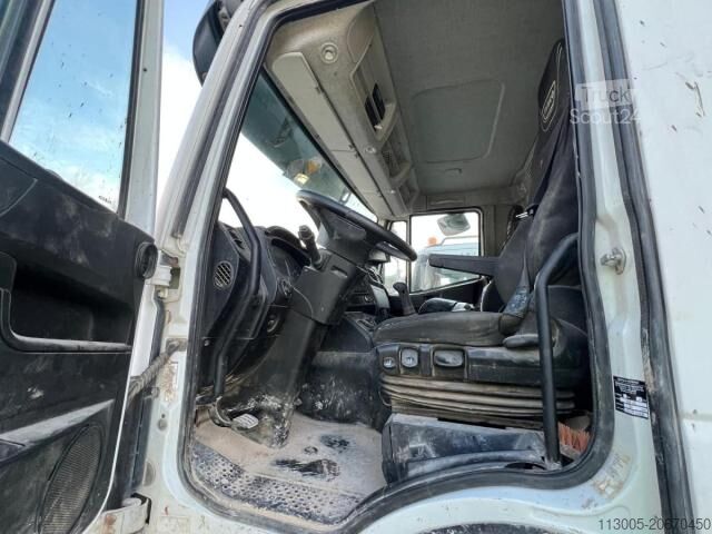 Betonpumpebil Iveco TRAKKER 400