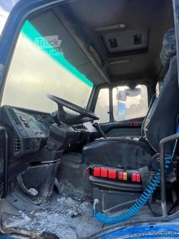 Betonpumpen-LKW Mercedes-Benz 1835