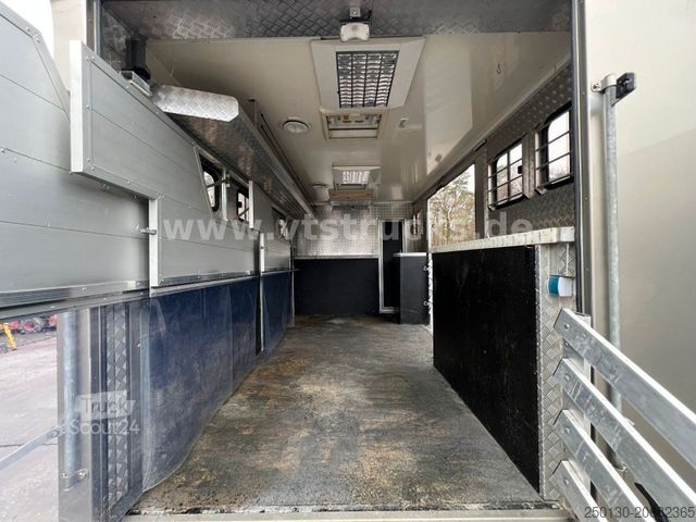Veewagen MAN TGL 12.220 4x2 4.Pferdetransporter m. Wohnabteil