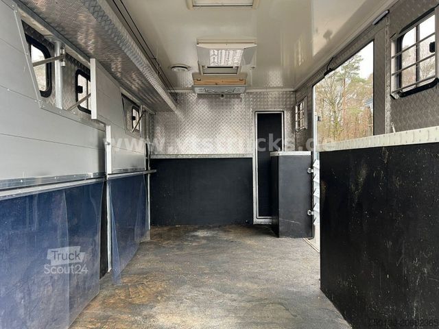 Veewagen MAN TGL 12.220 4x2 4.Pferdetransporter m. Wohnabteil