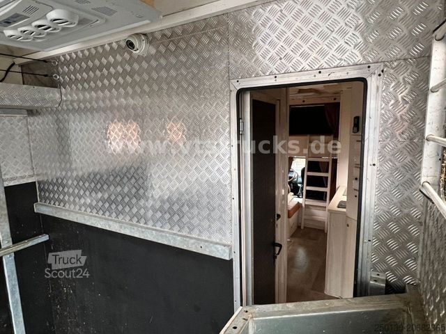 Veewagen MAN TGL 12.220 4x2 4.Pferdetransporter m. Wohnabteil