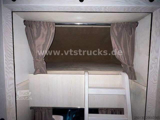 Veewagen MAN TGL 12.220 4x2 4.Pferdetransporter m. Wohnabteil