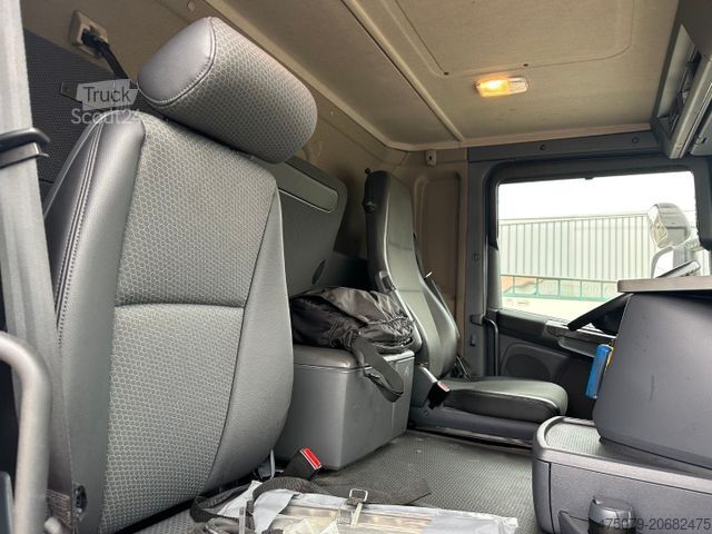 Tenteli düz yataklı kamyon SCANIA G 280 / LBW / Pritsche 7,3 m / 1 x Liege