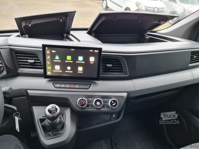 Samochód dostawczy z plandeką Renault Master Pritsche Schiebe Plane 10 Pal. LUFTFEDERUNG