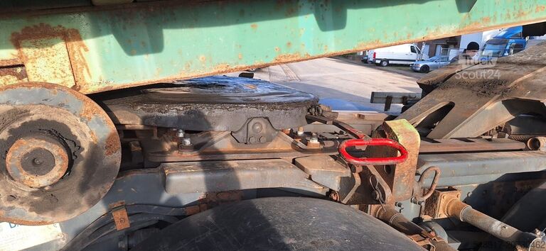 Система крюкових кронштейнів Mercedes-Benz 3335