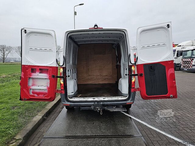 High-roof van MERCEDES-BENZ SPRINTER 214 L1H1 Mbux Airco Eur6