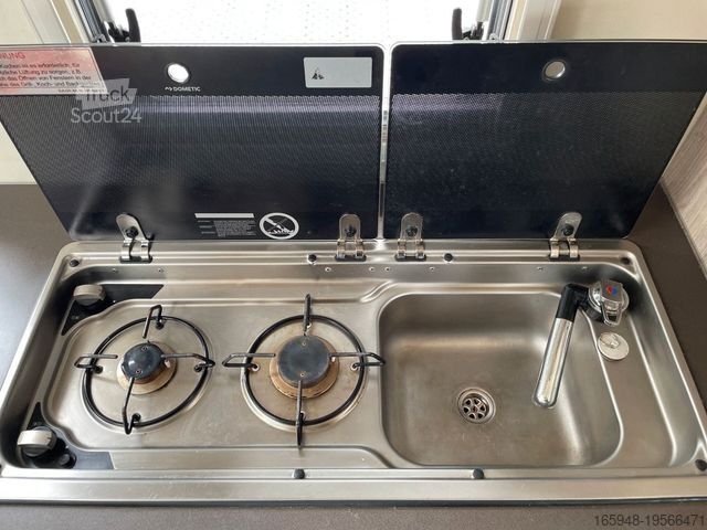 Halvintegrert bobil BÜRSTNER Nexxo Van T 620 *kompakt**1.Hand**