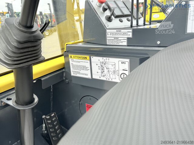 Fyrvägstruck Combilift CB4000 TRIPLEX 5200 FREE-LIFT POSITIONER