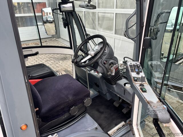 Įrankių laikiklis boschung P4T Werktuigdrager Stratenreinigingmachine Hog...