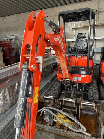 Minibagger Kubota U17-3α / U10-3 / Kettendumper KC70