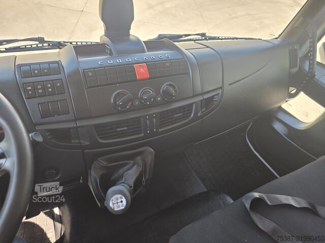 шаси на камион Iveco 150E25