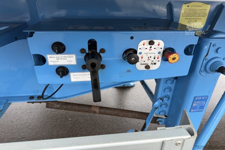 Semiremorcă basculantă T2P Kipper 67m³ / Swiss-Vehicle