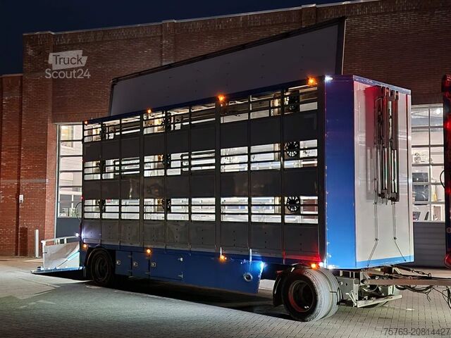 Viehtransport Jumbo Bekkers 3 deck livestock - Ventilation - Loadli...